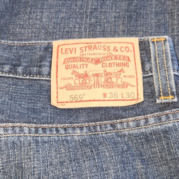 LEVI'S 569 MENS JEANS SIZE W36 L30 WASHED BLUE DENIM - Picture 2 of 9
